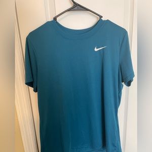 DRI-FIT Nike Tee